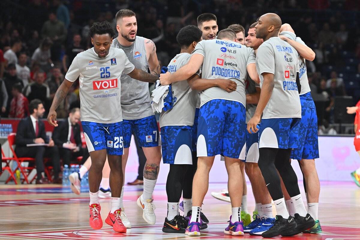 Crvena Zvezda - Budućnost (1).JPG