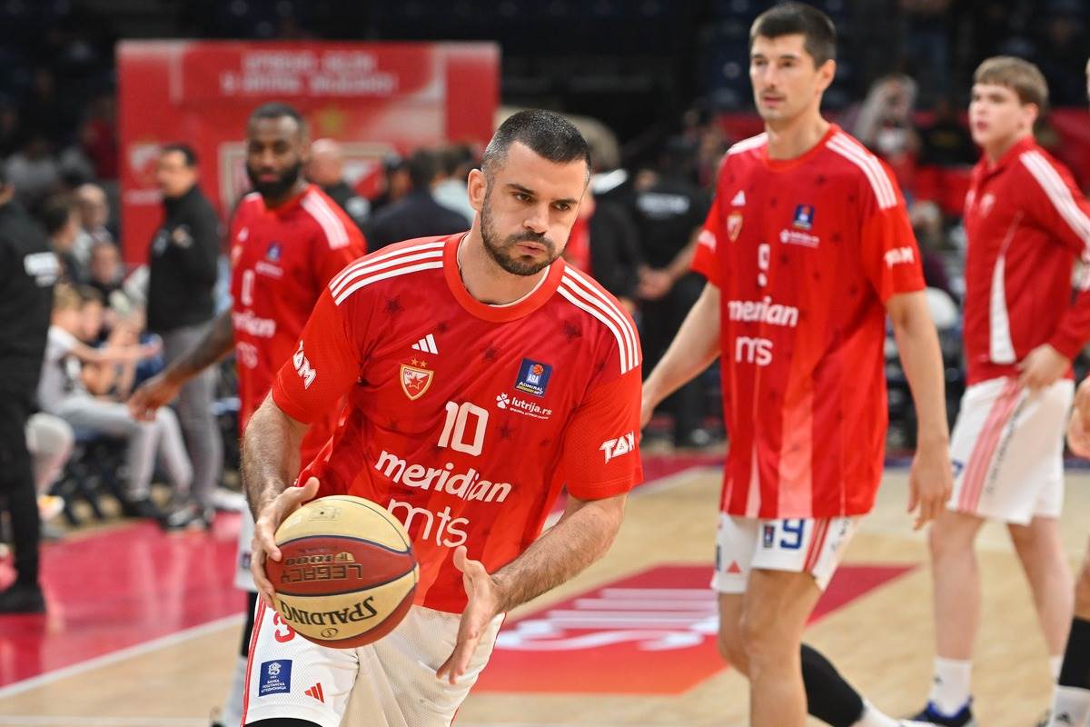 Crvena Zvezda - Budućnost (7).JPG