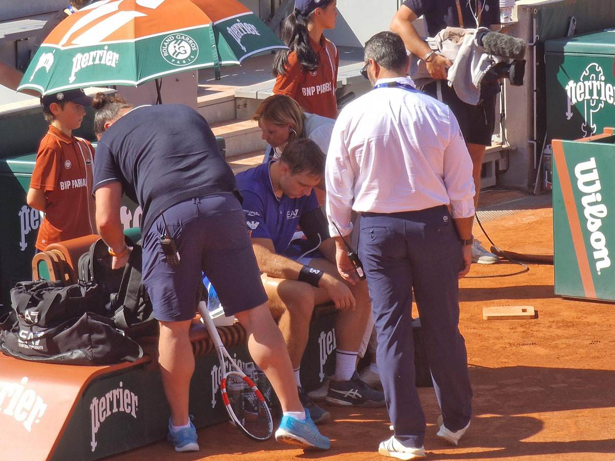 Hamadu Medjedoviću pozlilo na Rolan Garosu (4).jpg