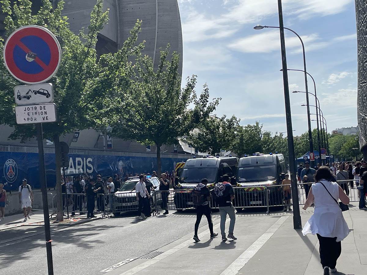 Atmosfera u Parizu pred finale Lige šampiona (2).jpg