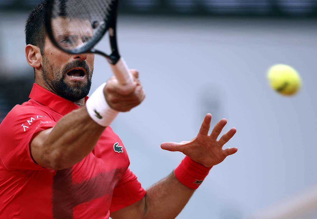 Saša Zverev zbog Novaka Đokovića ispravlja novinare na Rolan Garosu