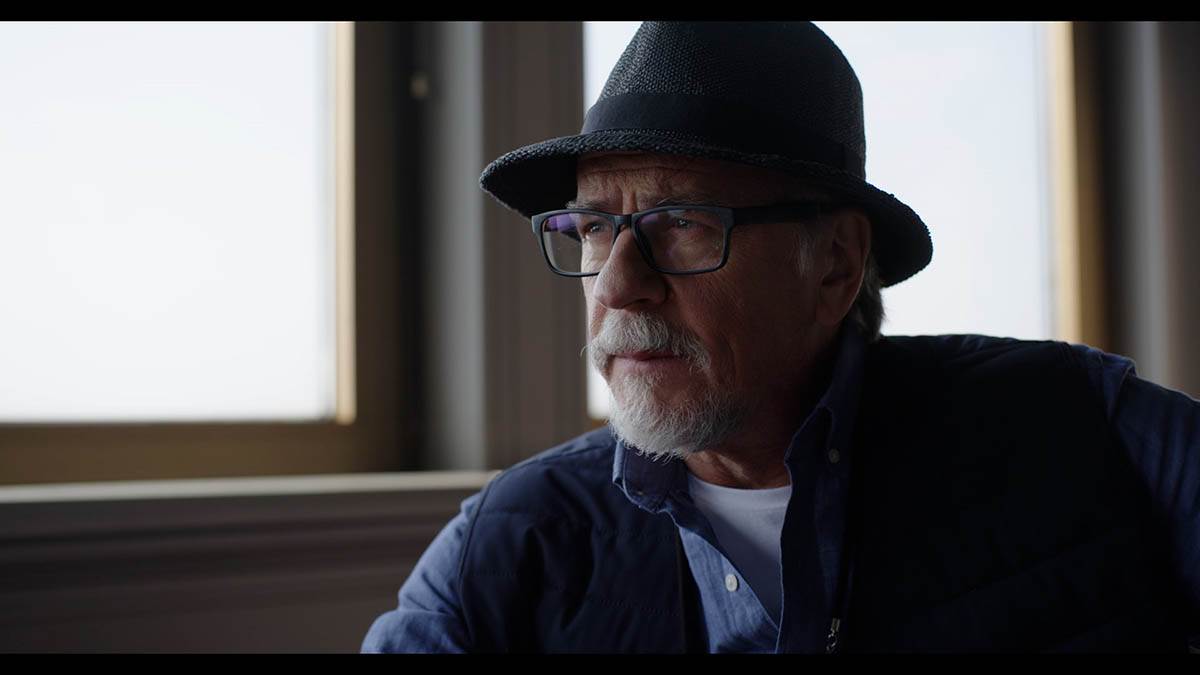 DRŽAVNI SLUŽBENIK - Promo (5).jpg