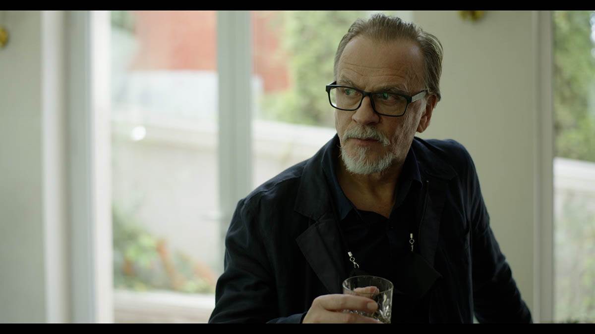 DRŽAVNI SLUŽBENIK - Promo (6).jpg