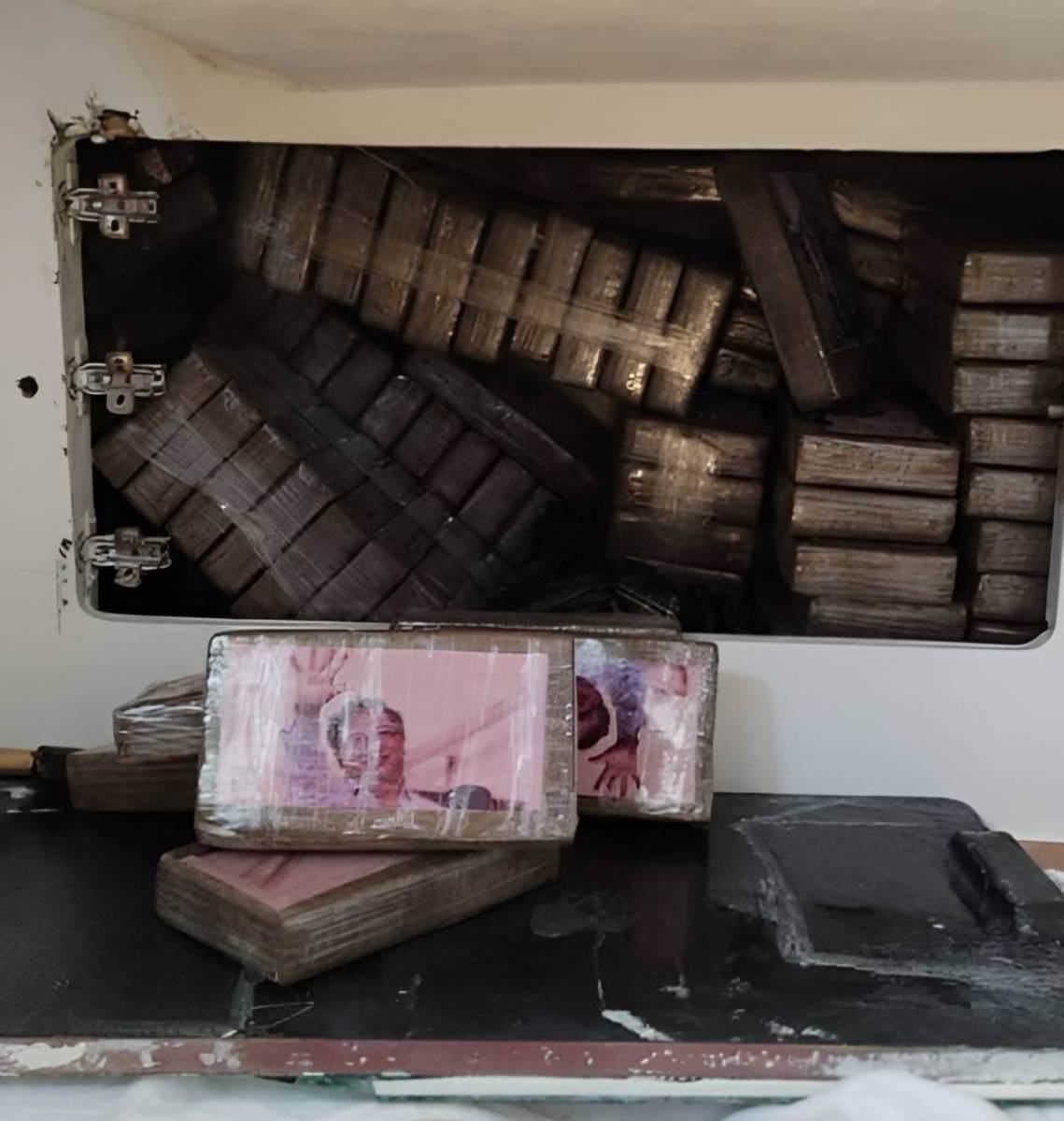 Kokain sa slikom predsednika Kolumbije