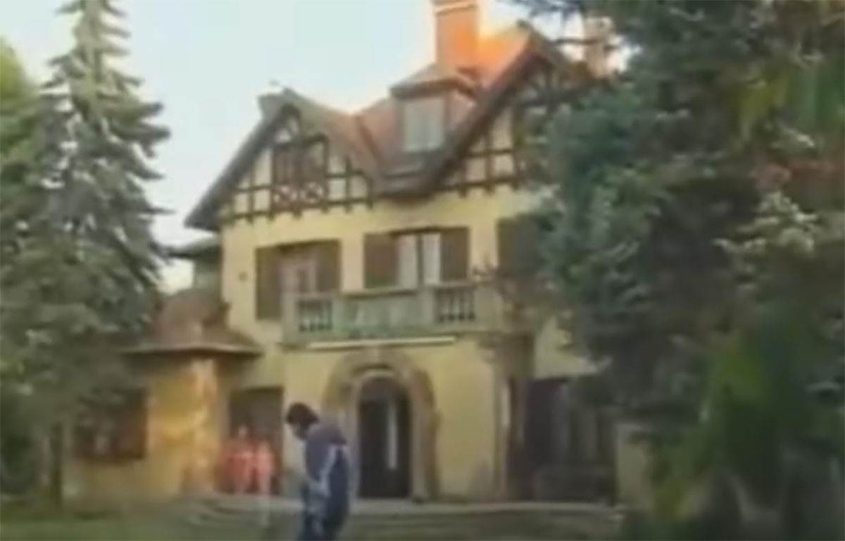 Katinkina kuća dvorište (5).jpg