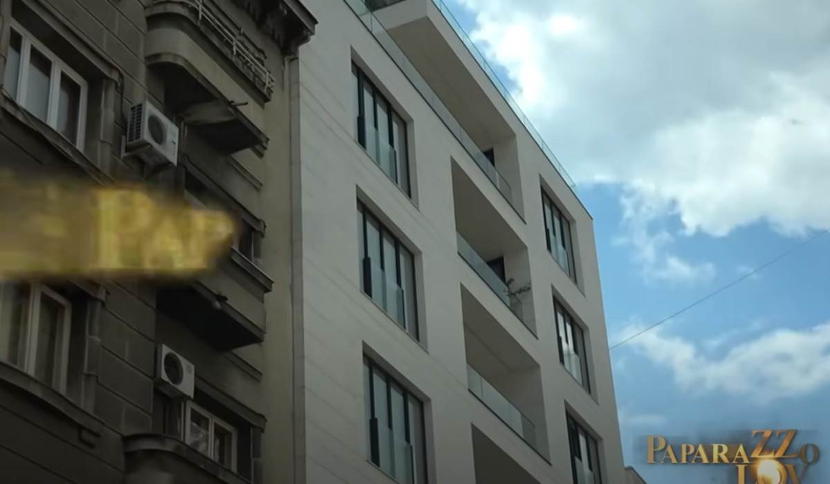 Jovana Jeremić zgrada nov stan.jpg