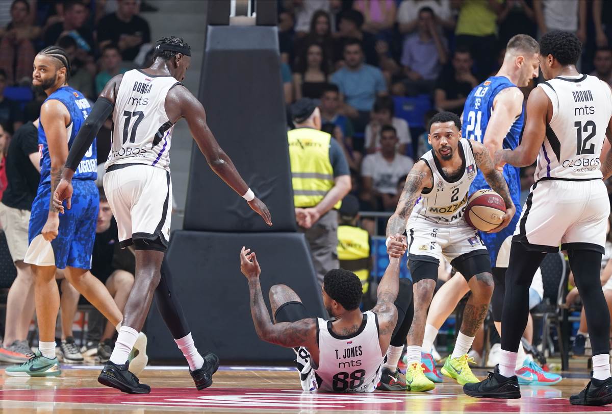 BUDUCNOST_vs_PARTIZAN_172.jpg