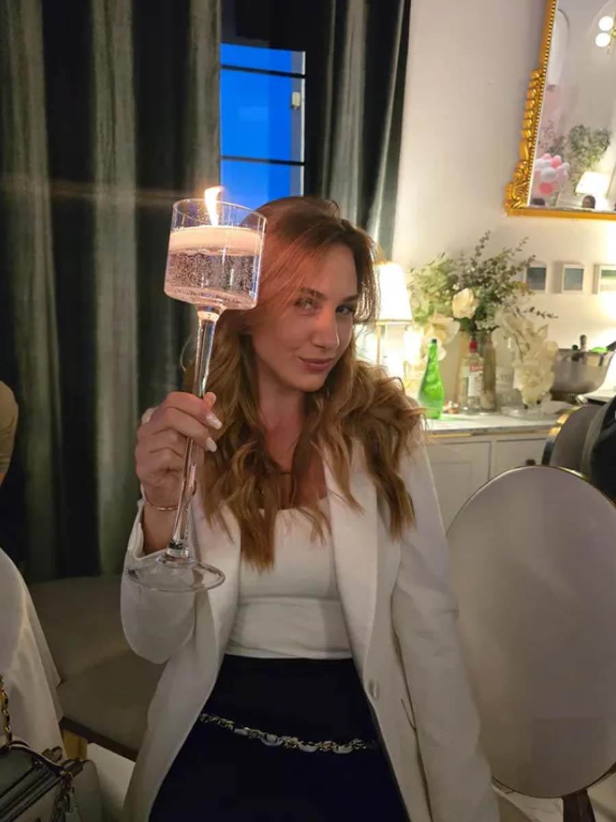 Nina Mrđa glumica 4.jpg