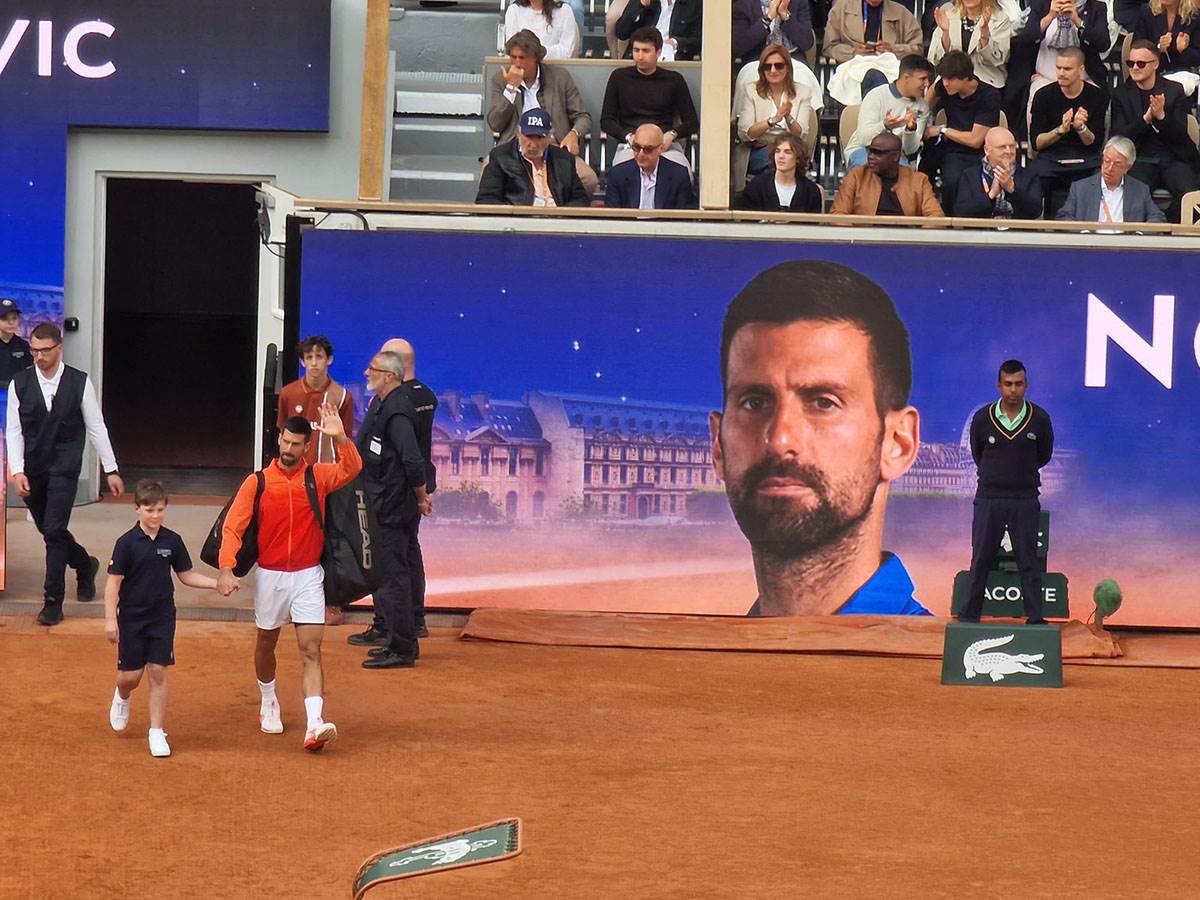 Novak Ðoković protiv Janina Sinera (5).jpg