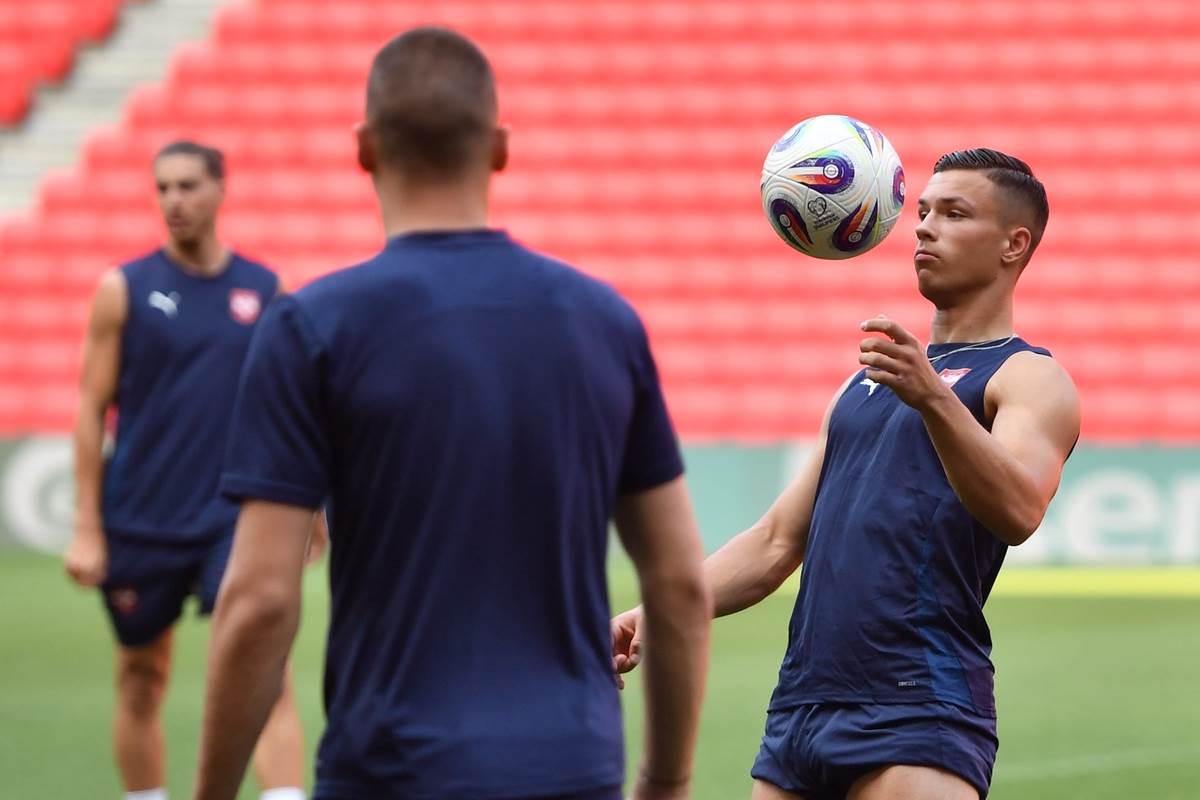 trening pred albanija - srbija (1).JPG