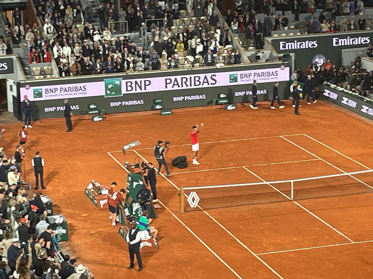 Novak pozdravio publiku (5).jpg