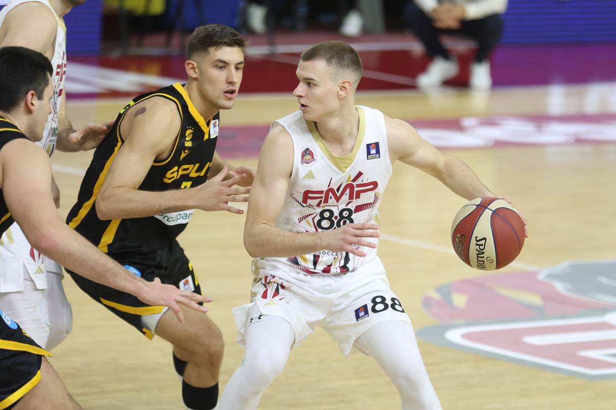 Hrvati hteli da hapse Filipa Barnu zbog 3 prsta