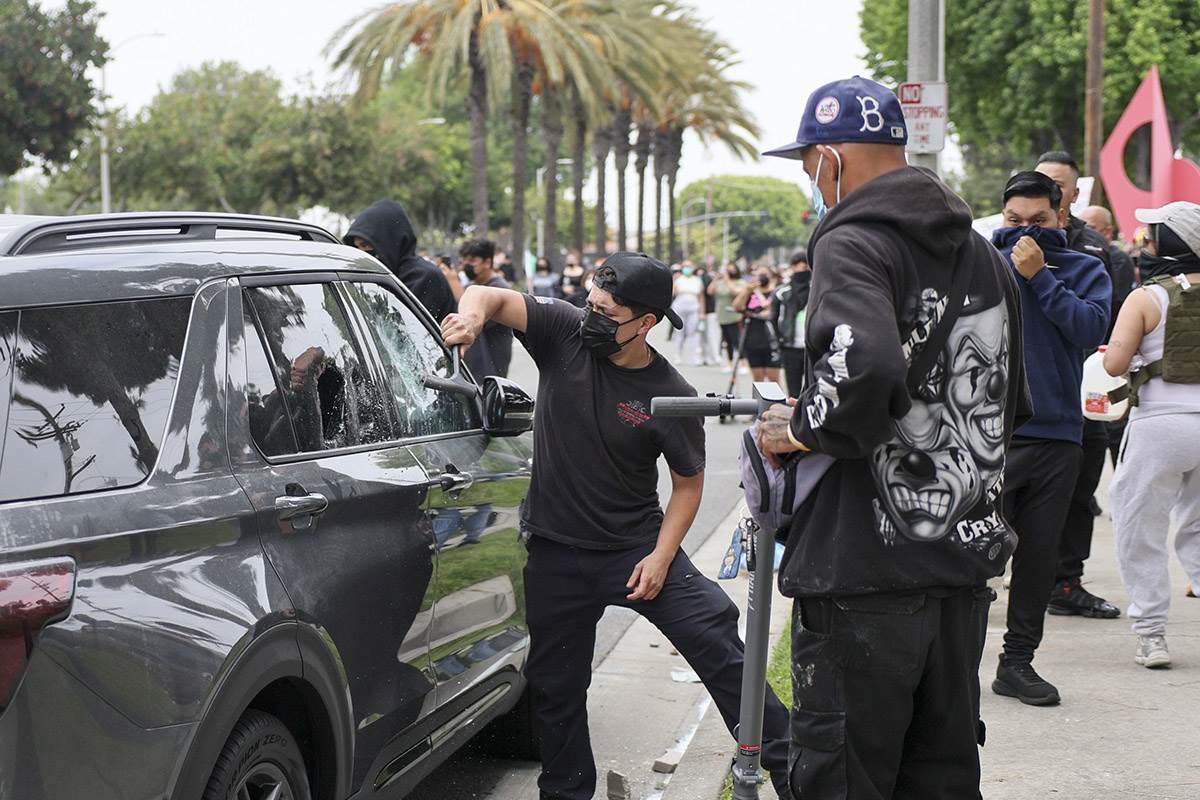 neredi u Los Anđelesu (2).jpg