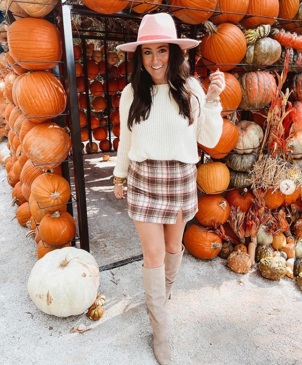 Kako nositi karirane suknje ove jeseni