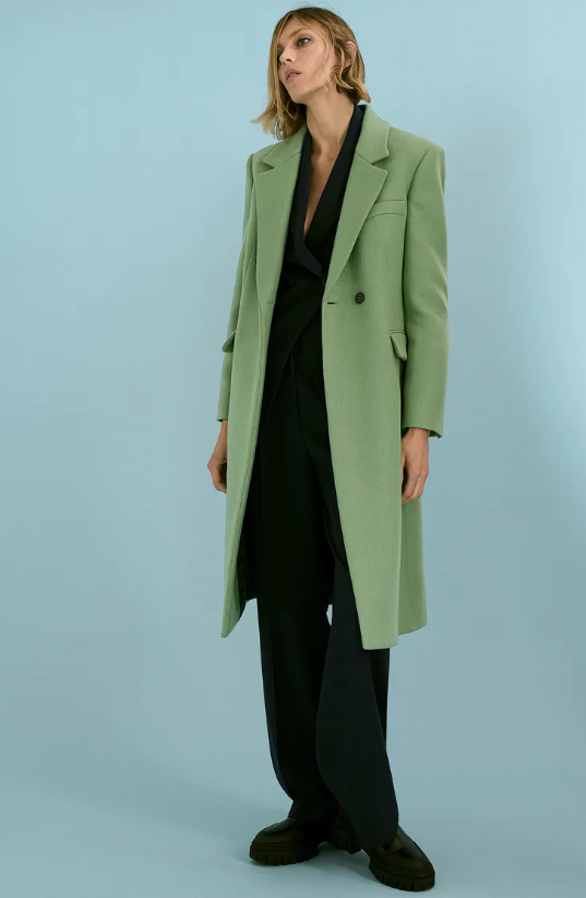 Kaputi u boji su popularni ove zime