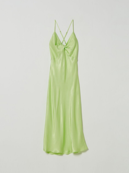 Trik za sužavanje svilene haljine