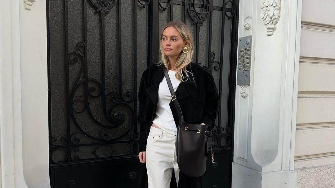 Kako da nosite belu majicu, a da izgleda skupo