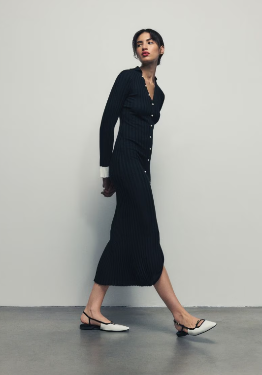 Zimska crna haljina za svaki dan