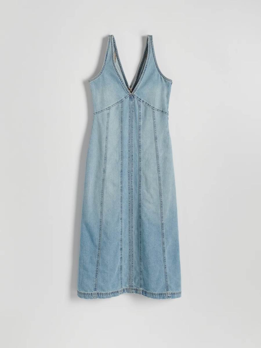 Najlepše teksas haljine za proleće koje daju efekat ravnog stomaka