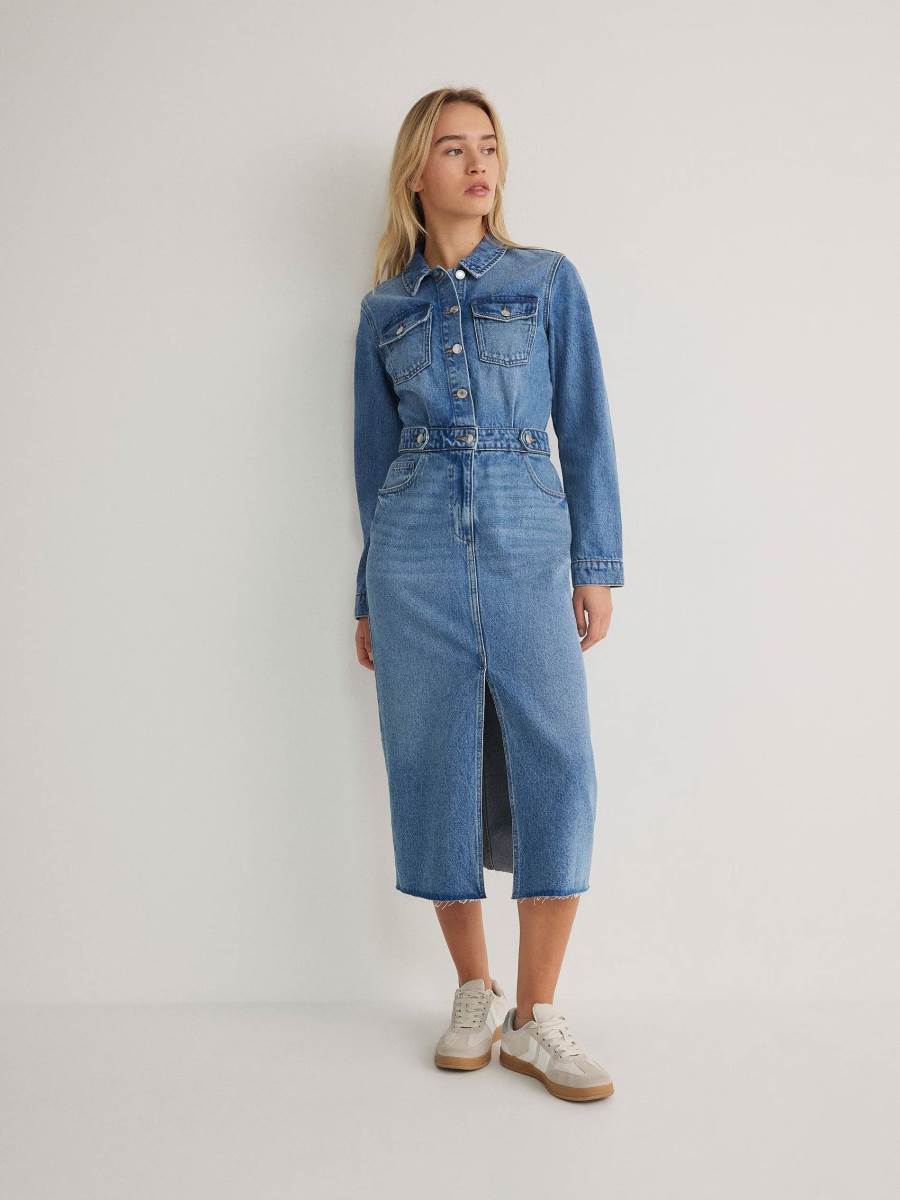 Najlepše teksas haljine za proleće koje daju efekat ravnog stomaka