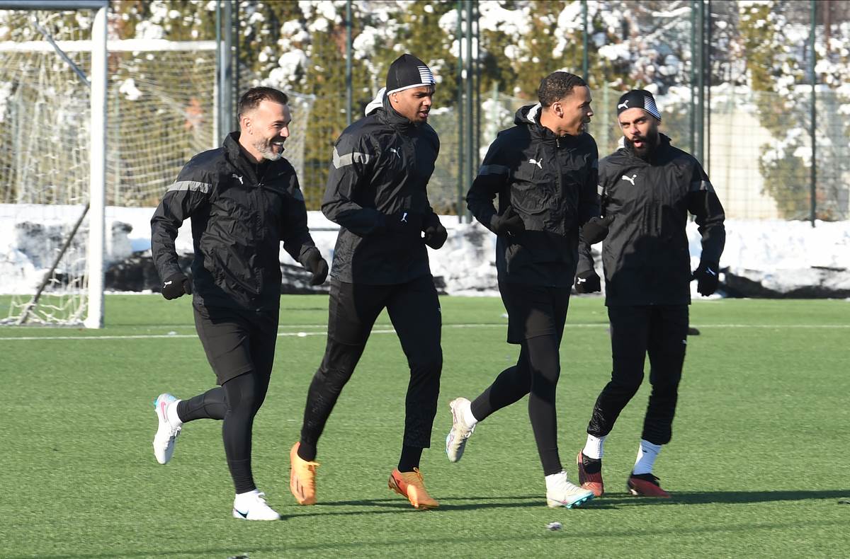 Fudbaler Partizana Natan de Medina.