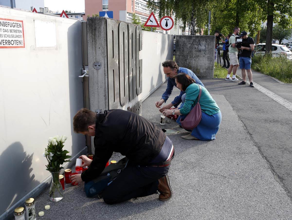 Pucnjava u školi u Gracu 7.jpg