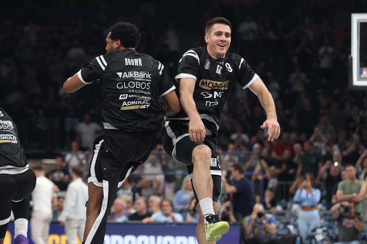 Partizan Budućnost Košarka 4.jpg