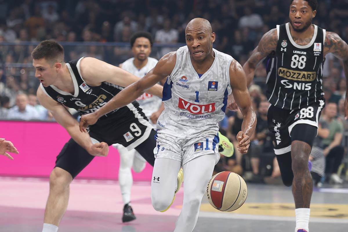 Partizan Budućnost 3.jpg