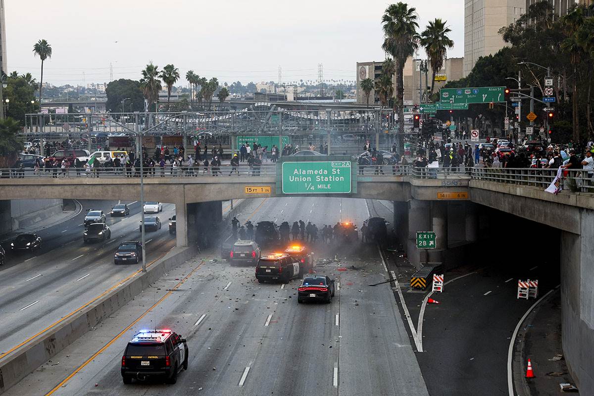 Neredi u Los Aneđelesu (1).jpg