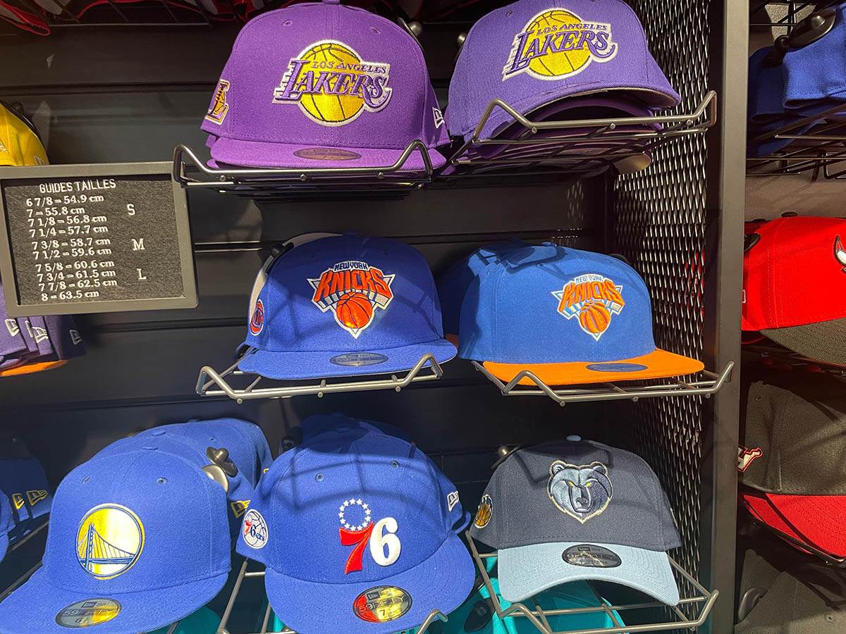 NBA prodavnica nema dresove Nikole Jokića u Parizu