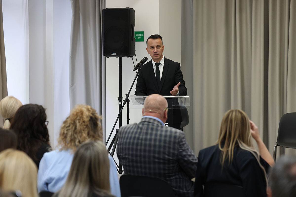 ENERGETSKA EFIKASNOST I ESG U CENTRU PAŽNJE NA KONFERENCIJI "ZELENA PLANETA"