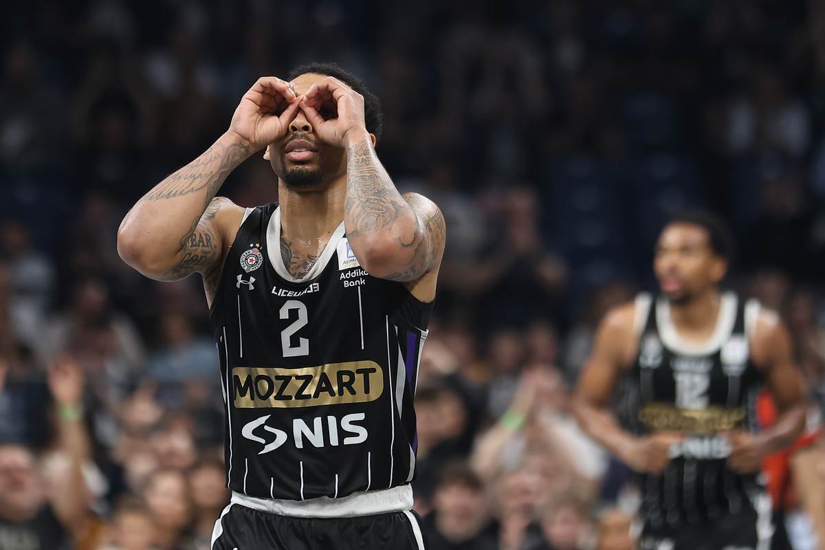 Karlik Džouns plejmejker Partizana