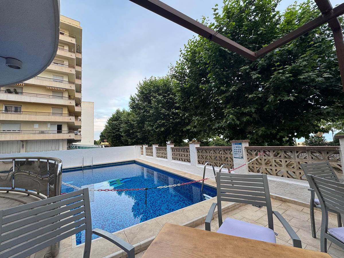 Letovanje u Kalelji: Španski biser za odmor iz snova na obali Kosta Brave