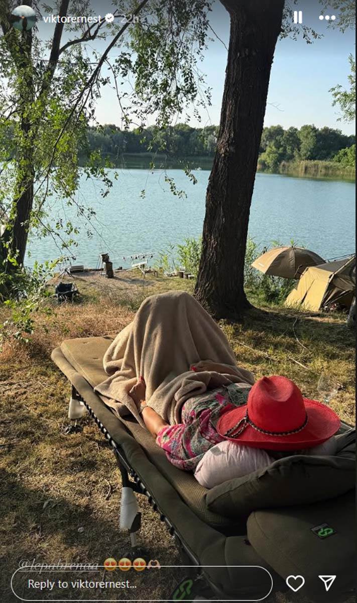 Viktor Živojinović Lepa Brena pecanje