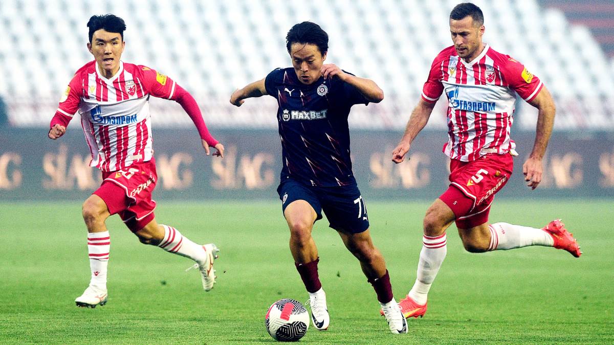 Jung-Džun Goh na derbiju Zvezda - Partizan