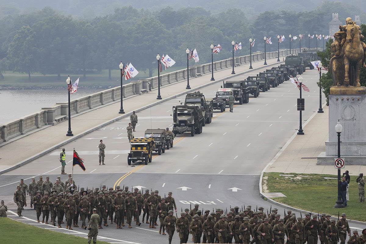 Vojna parada u Americi (12).jpg