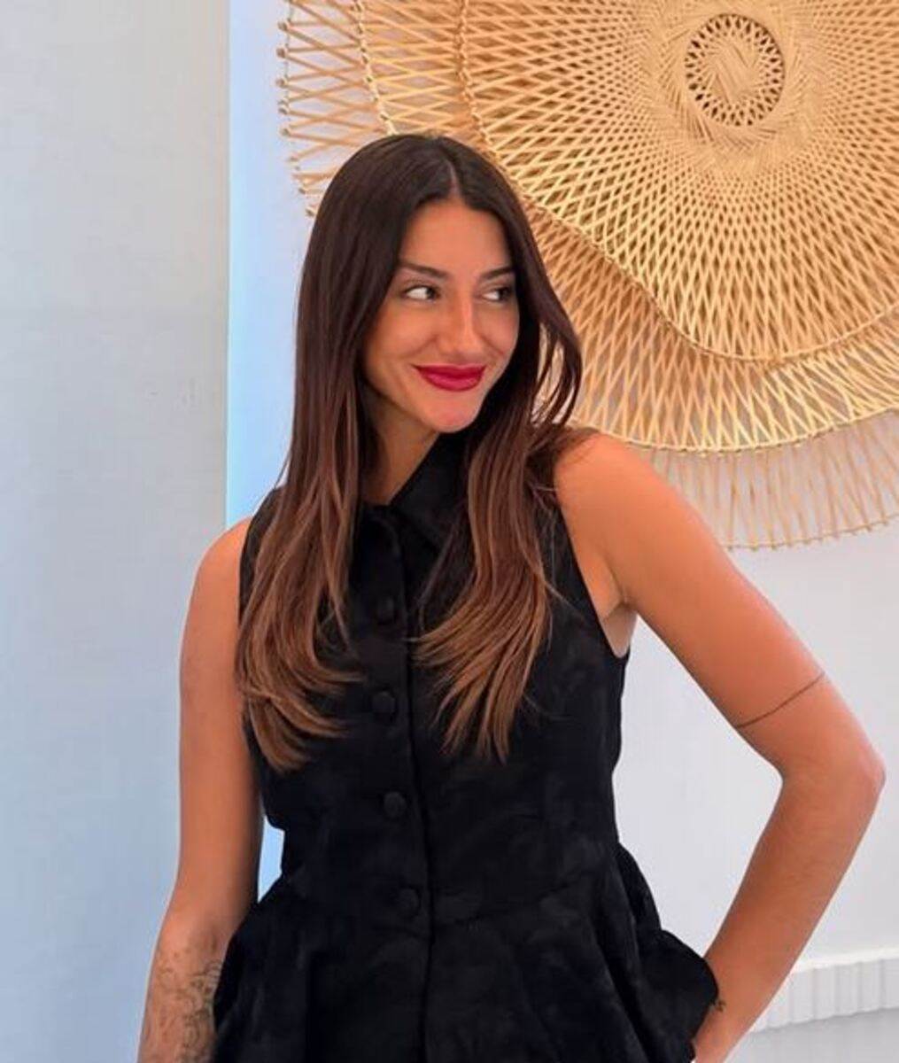 Fati Vaskez stjuardesa sa Lamin Jamalom