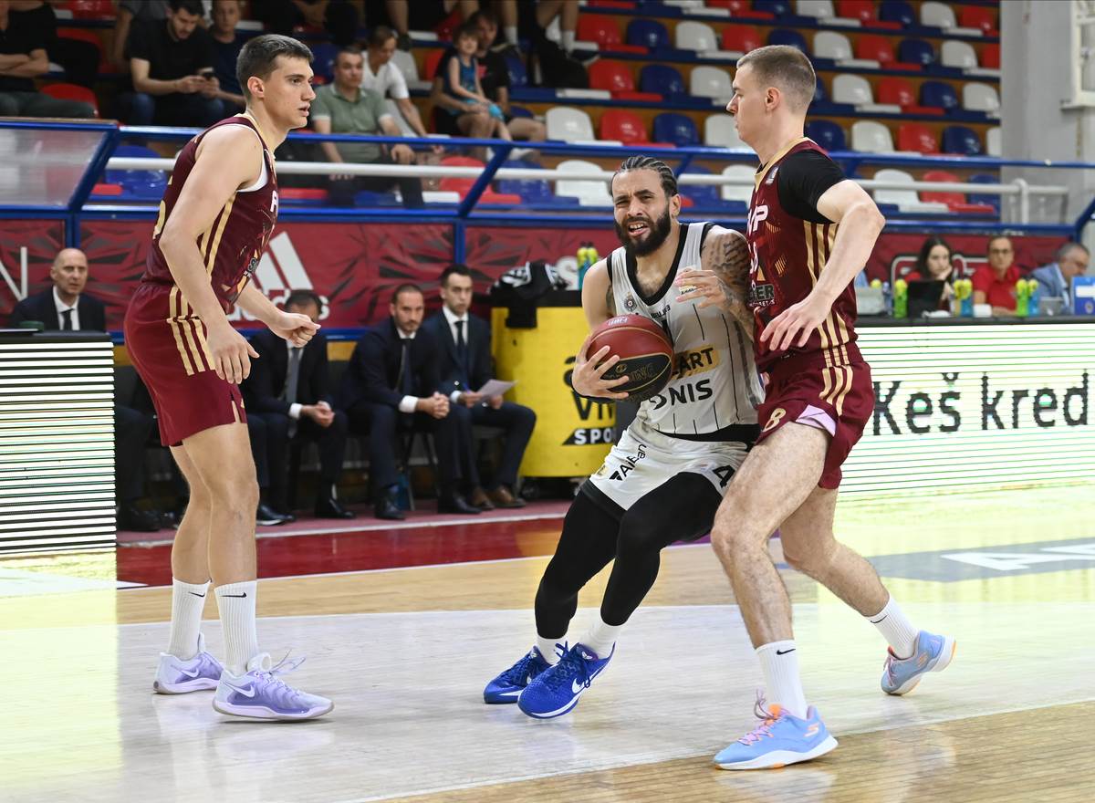 Aleksej Pokuševski povreda protiv FMP