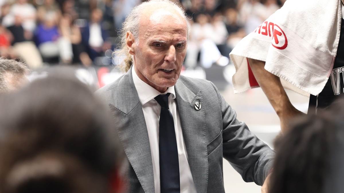 Duško Ivanović trener Virtusa