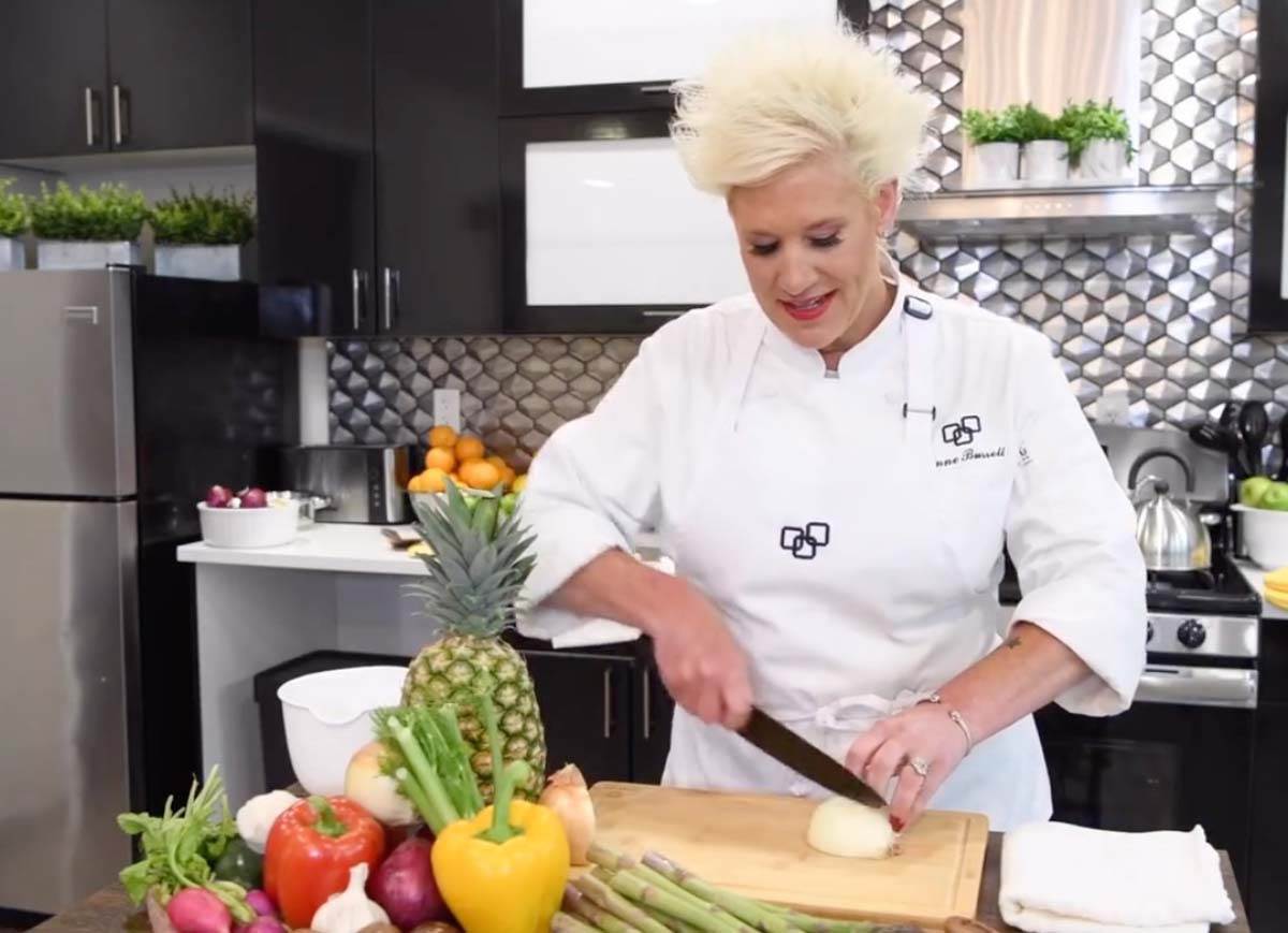 En Barel kuvarica voditeljka 1.jpg