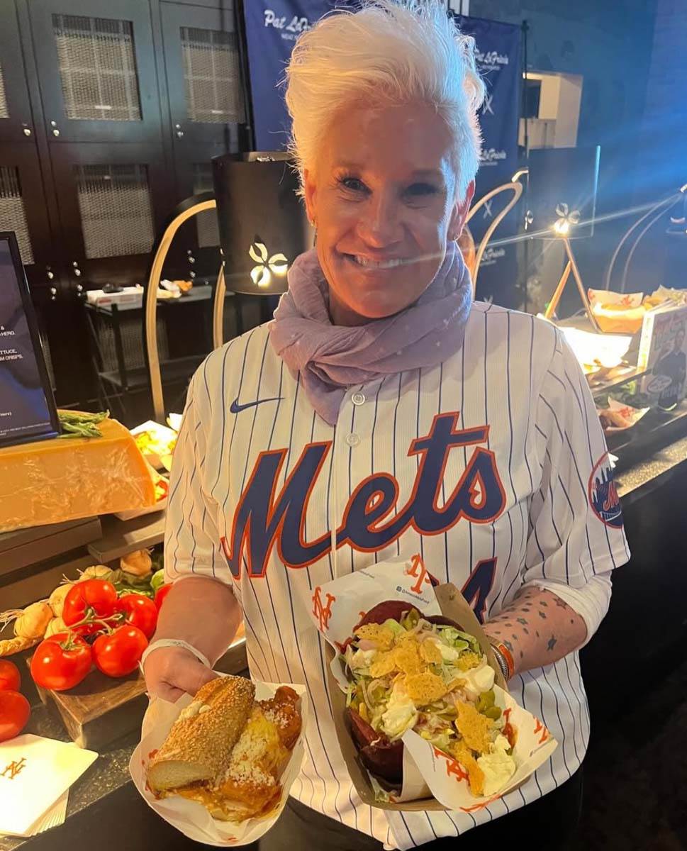 En Barel kuvarica voditeljka 6.jpg