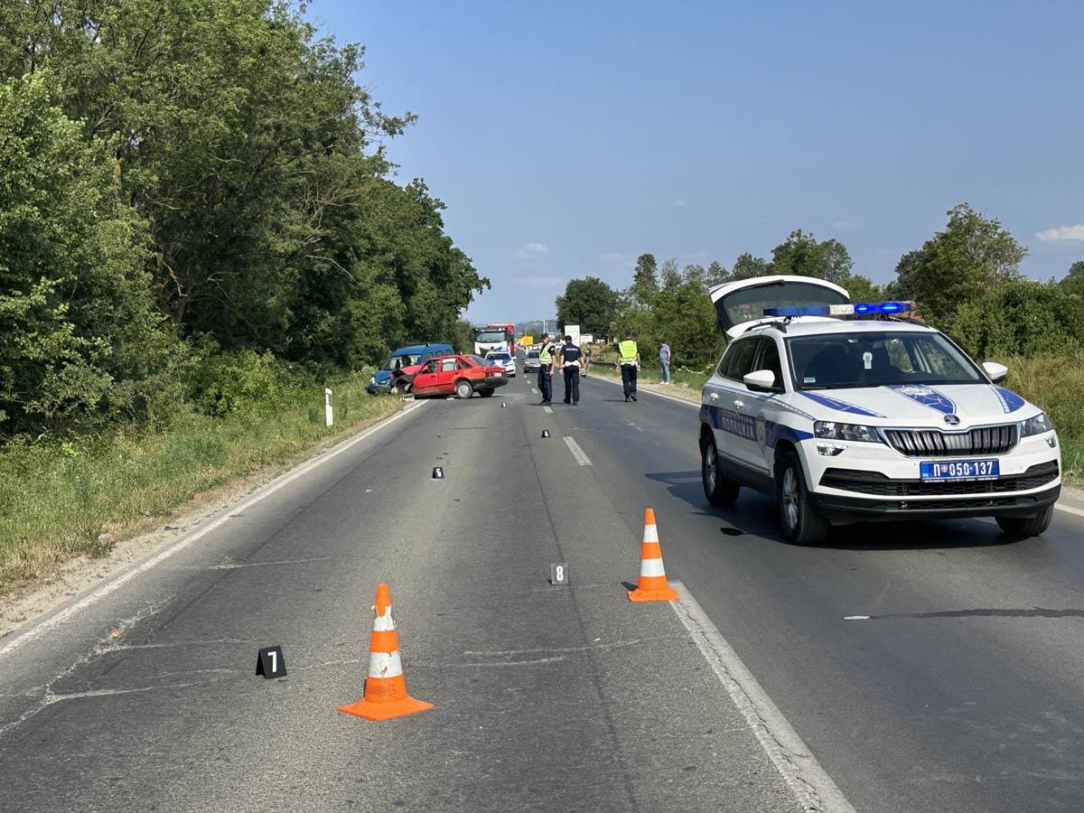 Teška saobraćajna nesreća na magistralnom putu Čačak – Kraljevo 7.jpg