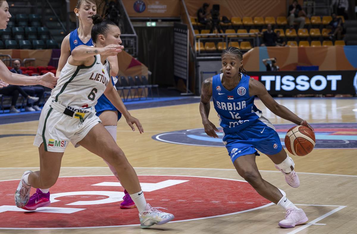 košarka srbija italija ž (2).jpg