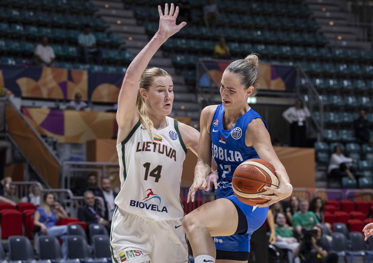 košarka srbija italija ž (5).jpg