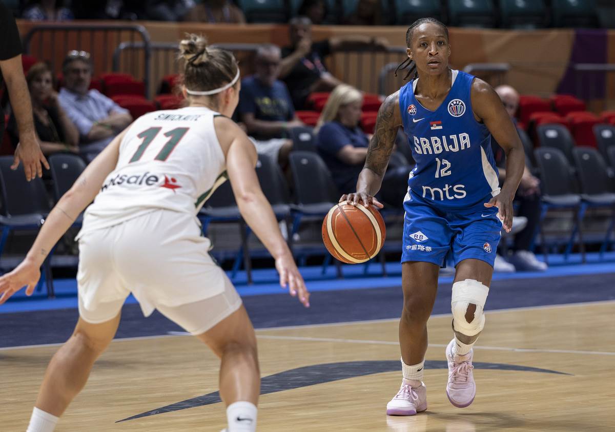košarka srbija italija ž (8).jpg