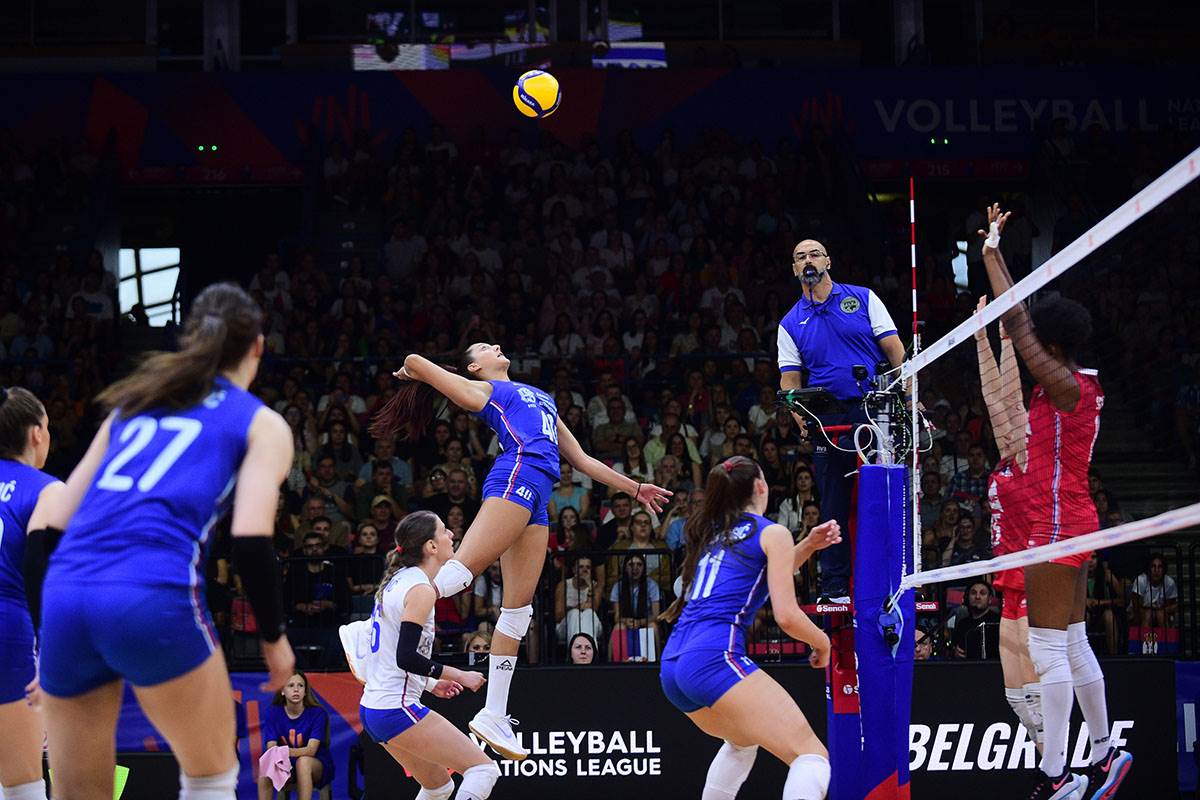 Srbija Francuska odbojka (5).jpg