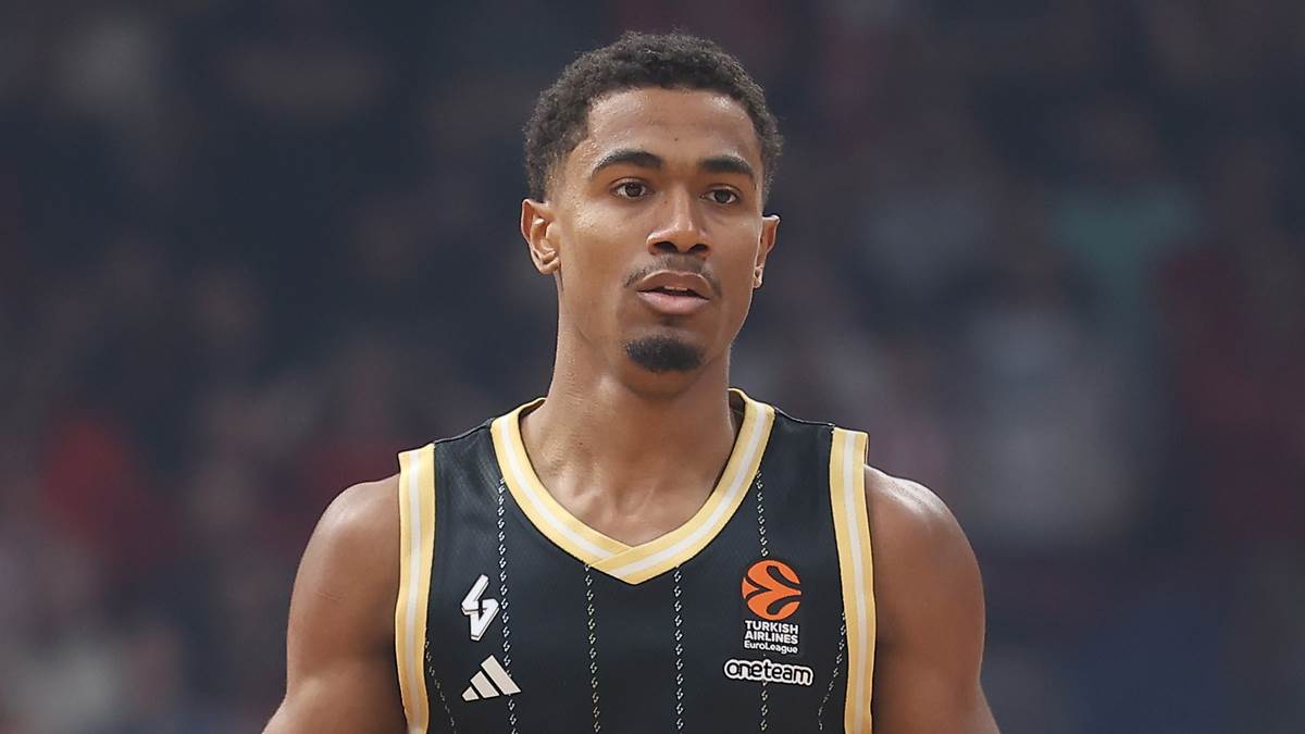 Teo Maledon u dresu Asvela.