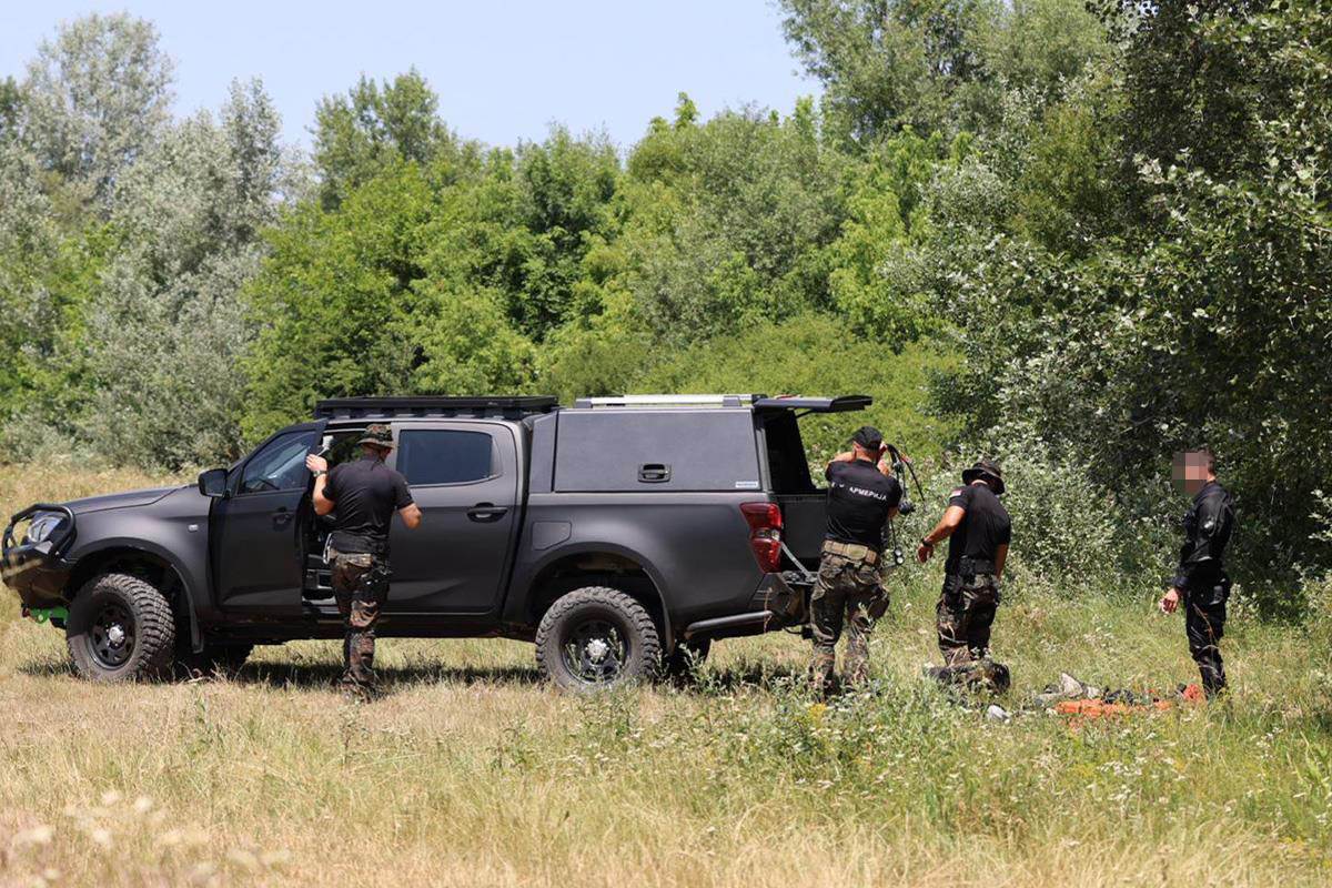 Potraga za muškarcem kod Lazarevca, potraga, policija, Lazarevac, Veliki Crljani