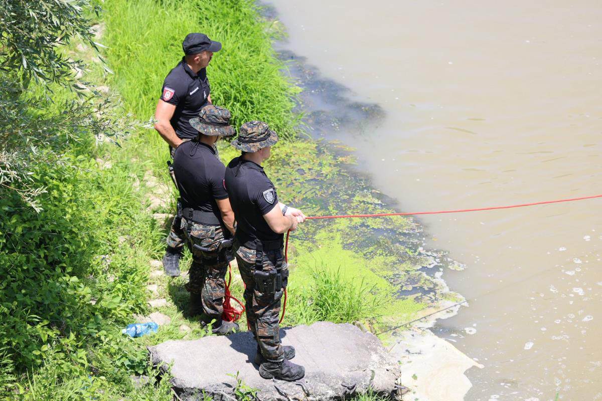 Potraga za muškarcem kod Lazarevca, potraga, policija, Lazarevac, Veliki Crljani