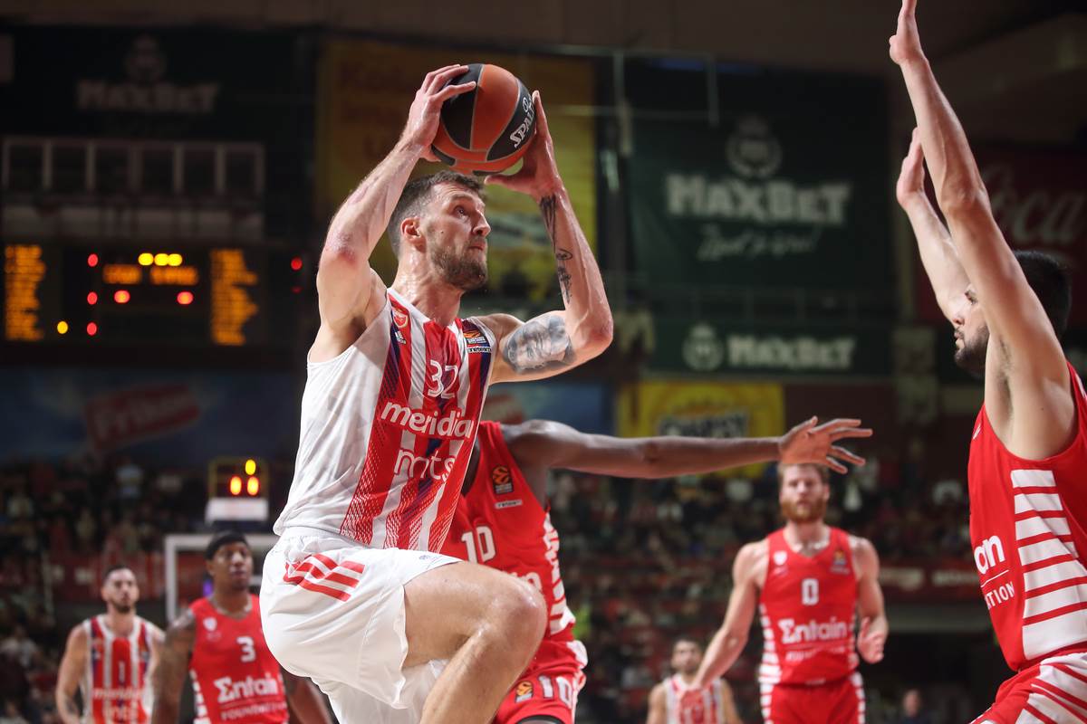 Ognjen Kuzmić Zvezda (6).JPG